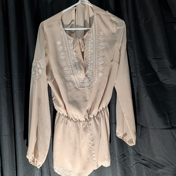 Forever 21 Cream Romper with Embroidery - Picture 3 of 4